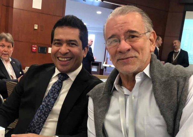 min. sujeewa with ricardo hausmann3